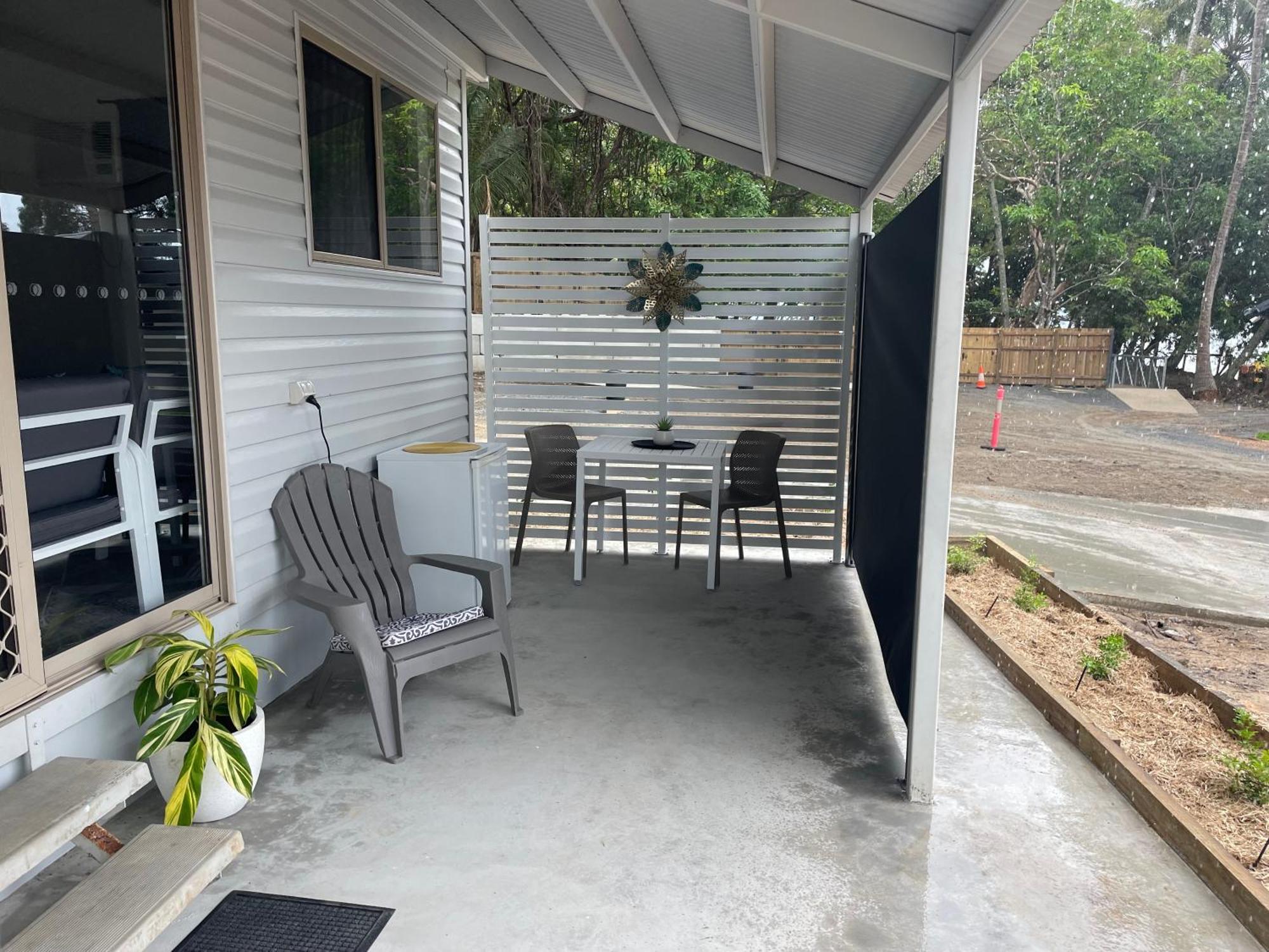 Ellis Beach Oceanfront Holiday Park Palm Cove Exterior photo